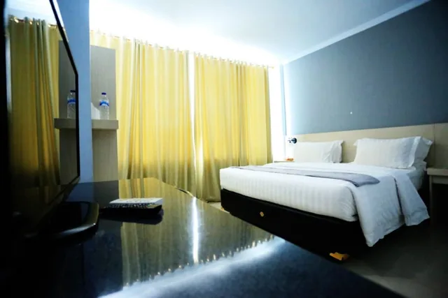 جناح، Hotel Mulia Indah 3/4