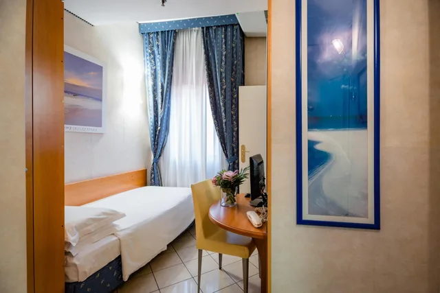 غرفة مفردة، Albergo Centrale Bologna 7/20