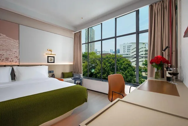 Boutique, Queen Bed، Bay Joy International Hotel 1/1