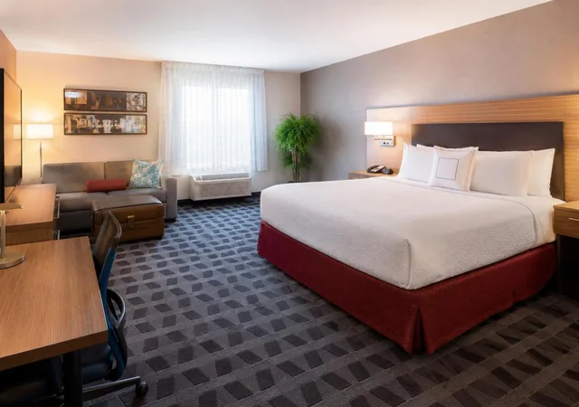 استوديو كبير بسرير كينج مع أريكة بحوض استحمام لذوي الإعاقة، TOWNEPLACE SUITES CHARLESTON MT. PLEASANT 3/3