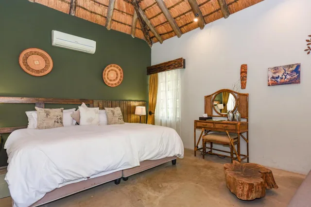 غرفة عائلية، Mziki Safari Lodge 2/4