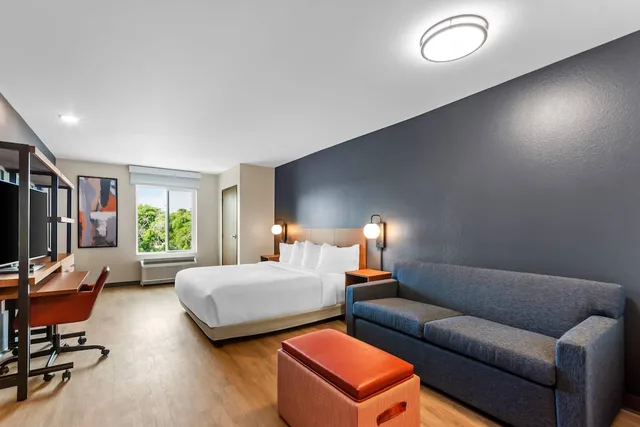 غرفة بسرير كينج لذوي الإعاقة، Everhome Suites Panama City Beach - 30A 5/10