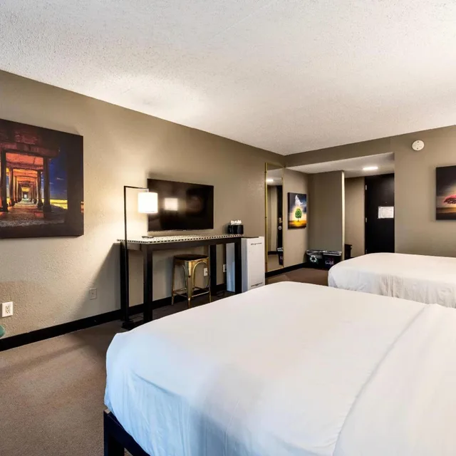 غرفة بسريرين كوين، The Highlander Hotel Iowa City, an Ascend Collection Hotel 3/4