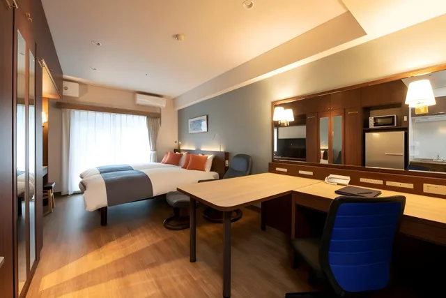 غرفة تنفيذية بسريرين منفصلين في المبنى الرئيسي، Hotel New Port Yokosuka 1/1