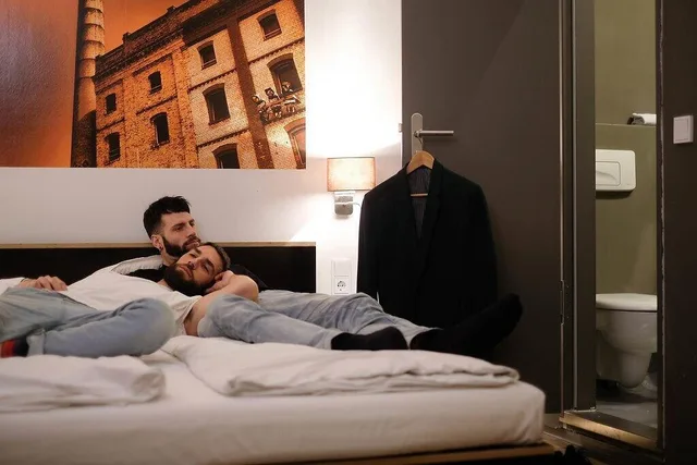 غرفة بسرير مزدوج أو سريرين منفصلين، Pfefferbett Hostel Berlin 2/4