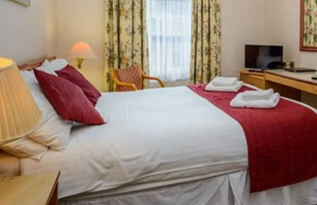 غرفة قياسية بسرير مزدوج، Russell Hotel - Daish's Holidays 2/3