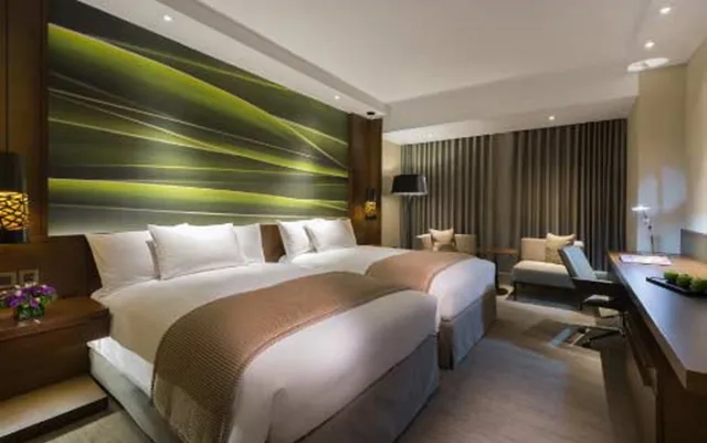 غرفة ديلوكس بسرير كينج، Marco Polo Ortigas Manila 1/1