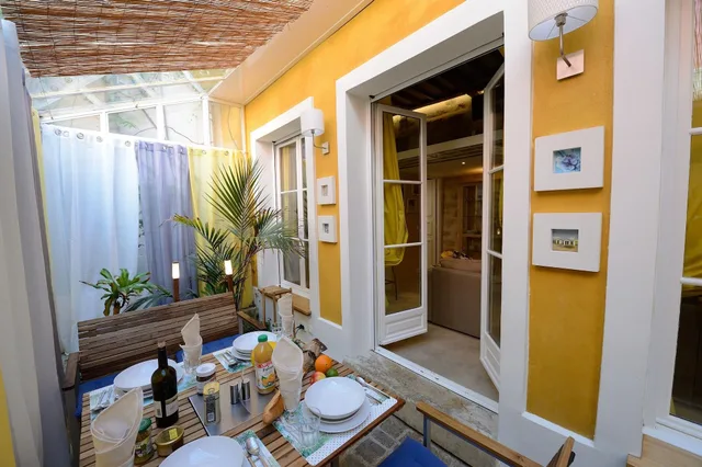 شقة، Les Patios Du Marais 6/8