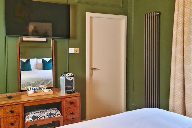 غرفة كلاسيكية بسرير مزدوج، The Alyth Hotel 7/7