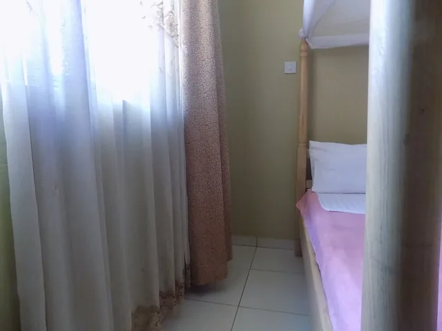 غرفة قياسية بسرير مزدوج، Etana Motel 5/5