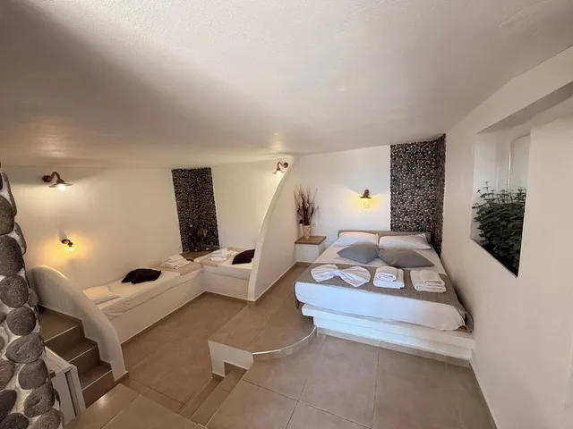 Standard, Quadruple, Double and Twin Beds, Pension Livadaros 8/10