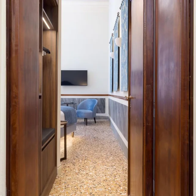 Marco Polo, Suite, King Bed، Palazzo Keller 4/6