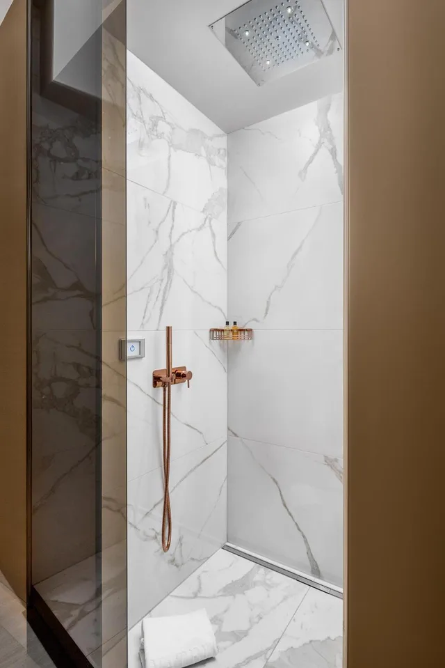 جناح سوبيريور، Hotel Vatel 3/5