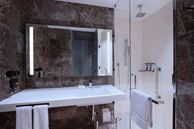 Business, 2 Double Beds, AC Hotel by Marriott Monterrey Valle 6/6