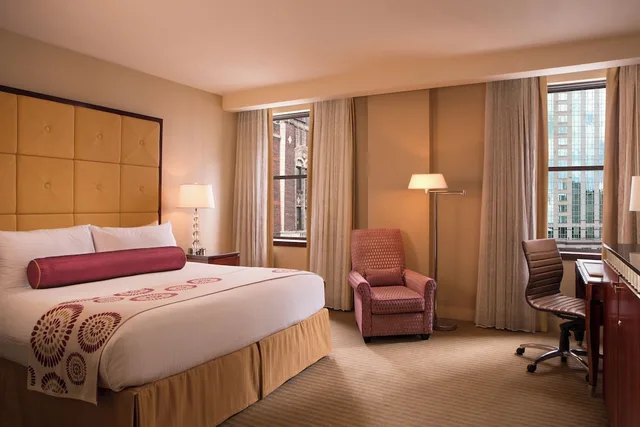 Standard King, Millennium Hotel Knickerbocker Chicago 2/9