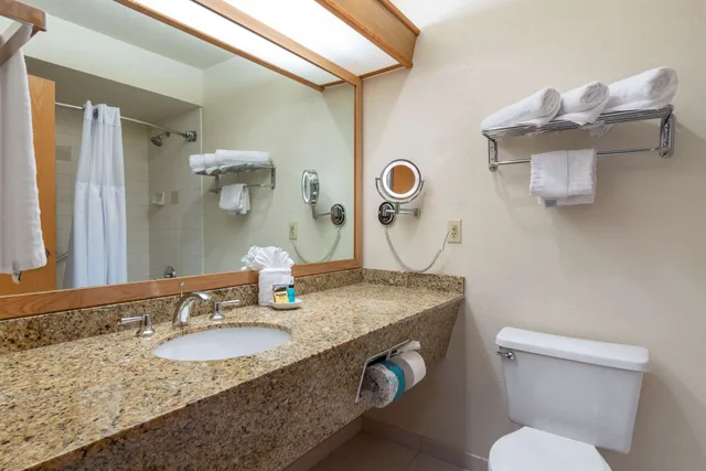 غرفة قياسية بسريرين كوين، Best Western Plus Mill Creek Inn 3/5