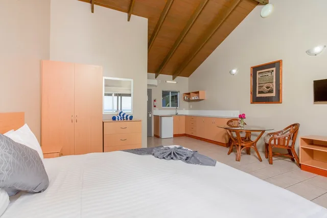 Deluxe, Studio, King Bed, Beach Front، Moana Sands Beachfront Hotel 3/5