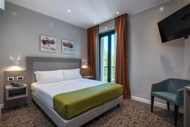 غرفة ثلاثية، Noba Hotel e Residenze 1/1