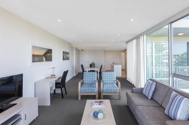 Oaks Glenelg Liberty Suites, Adelaide 60/80