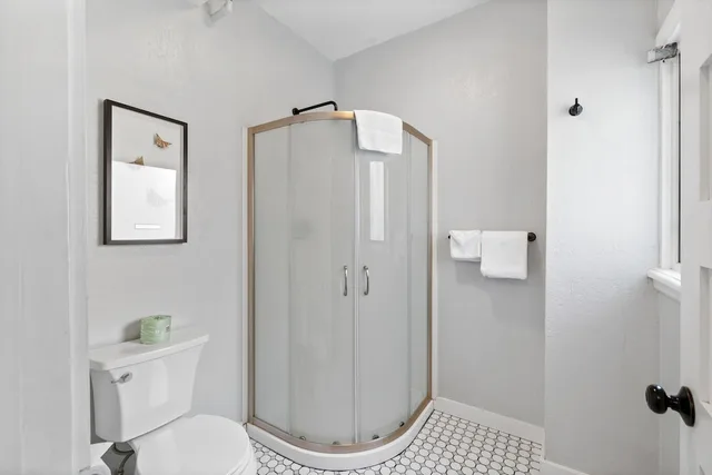 غرفة بريميوم بسرير كوين بحمام خاص، The College Inn 10/10