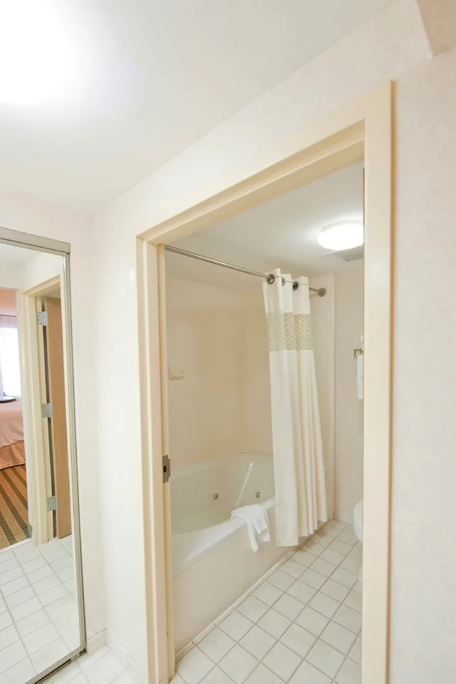 جناح بسرير كينج لذوي الإعاقة، Hampton Inn & Suites St. Louis/Chesterfield 3/4