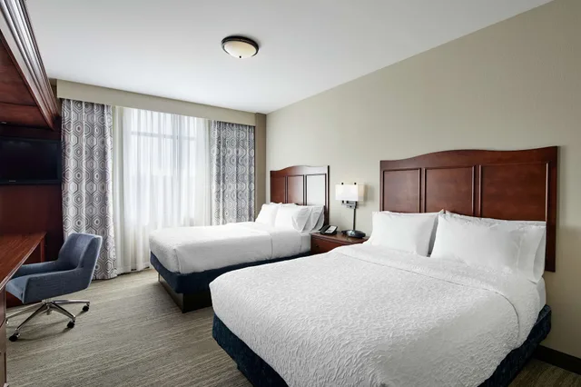 جناح استوديو بسريرين كوين مع أريكة لذوي الإعاقة، Hampton Inn & Suites Chicago/Mt. Prospect 1/3