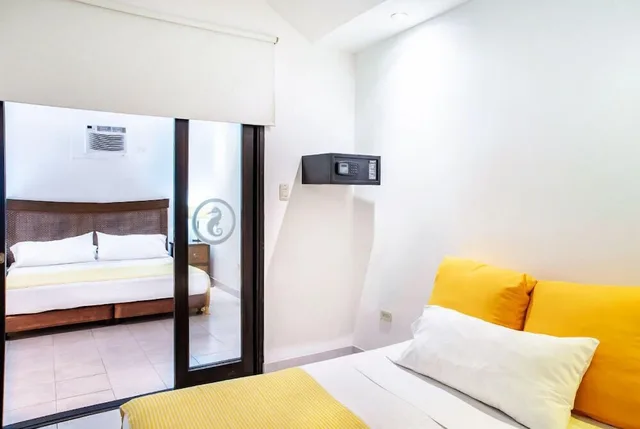 Family, Villa, 2 Double and Twin Beds, Sofa، Santorini Casablanca 1/1