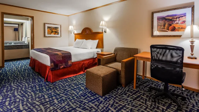 غرفة قياسية بسرير كينج للمدخنين، SureStay by Best Western Kansas City Country Inn North 8/10