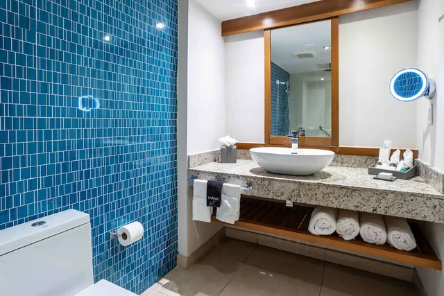 Swim Out, Junior Suite, King Bed, Pool View, Sonesta Ocean Point Resort - Adults Only 4/6