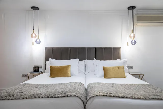 غرفة رباعية، Presidente Hotel 1/5