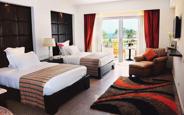 غرفة سوبيريور عائلية، Monte Carlo Sharm Resort Spa 1/1