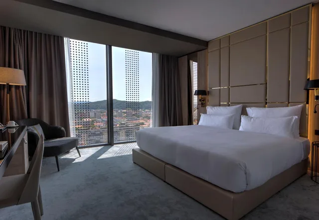 غرفة بريميوم بسرير مزدوج، Grand Plaza Hotel And Congress Centre 5/10