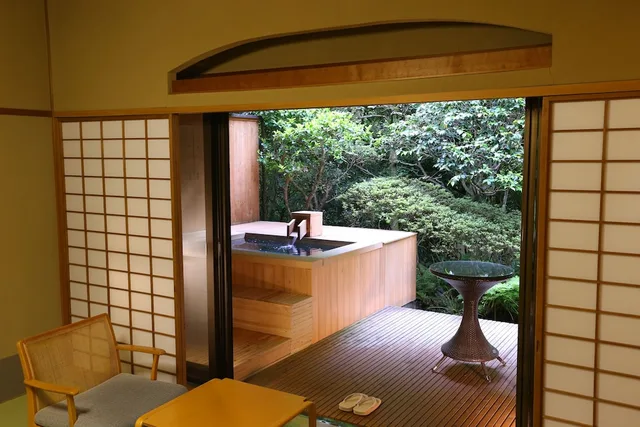 Japanese, 3 Futon Beds, Outdoor Bath, Tatami، Tsubaki 1/1