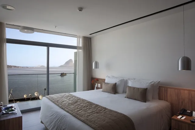 غرفة بريميوم بسرير كوين بإطلالة على البحر، H Niteroi Hotel 1/5