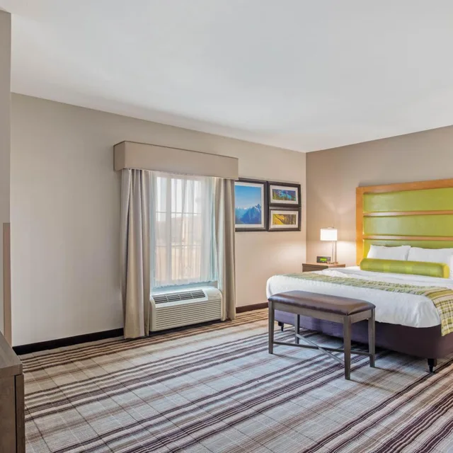 جناح ديلوكس لذوي الإعاقة، La Quinta Inn Suites Paducah 1/7