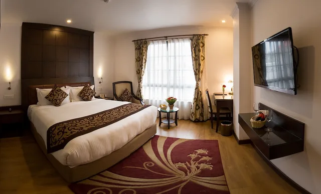 1 Bedroom, Deluxe, Bathtub, Maya Manor Boutique Hotel By Kgh Group 5/7