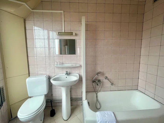 Room, Double Bed, Hotel de la Comete 4/5
