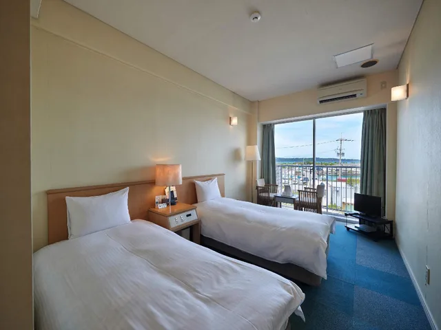 غرفة قياسية بسريرين منفصلين بإطلالة على البحر، Ocean Resort PMC (ex. Pink Marlin Club) 1/2