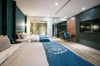 غرفة أساسية رباعية بسريرين مزدوجين، Saint Art Hotel 1/1