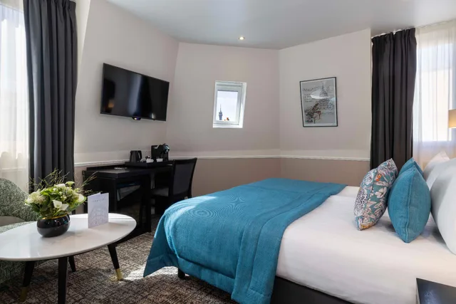Room, Single, PARK LANE(Formerly the ROCHAMBEAU) 2/2