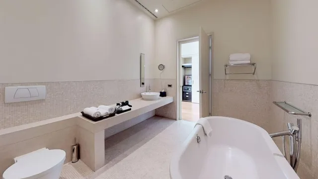 جناح رئاسي بسرير مزدوج، Ajia Hotel 3/4