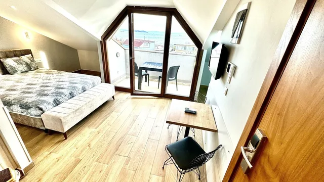 بنتهاوس بسرير مزدوج بإطلالة على البحر بشرفة في الملحق، Sur Hotel 5/10