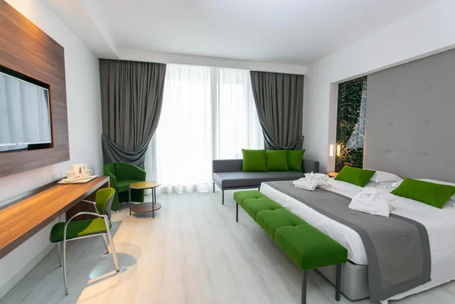 غرفة بسرير مزدوج أو سريرين منفصلين بإطلالة، Hotel Terme Venezia 2/8