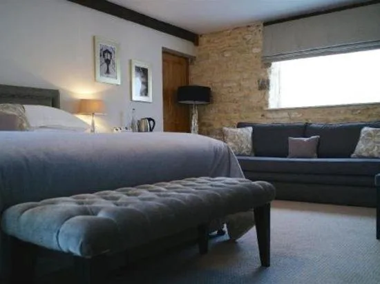 جناح جونيور بسرير مزدوج، Widbrook Grange Hotel 1/2