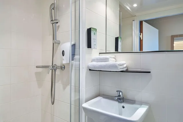 غرفة قياسية بسرير مزدوج، Kyriad Direct Mont De Marsan - St Avit 9/10