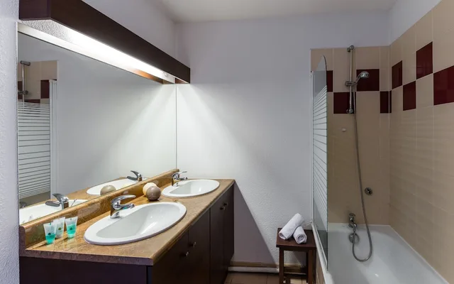 Duplex Sl, Holiday Home, 8 Beds, 2 Double Beds, 2 Trundle Beds، RESIDENCE LAGRANGE VACANCES LE CLOS DES VIGNES 3/3