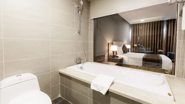 غرفة عائلية بسريرين منفصلين وسرير كينج، Muong Thanh Luxury Vien Trieu Hotel 5/6