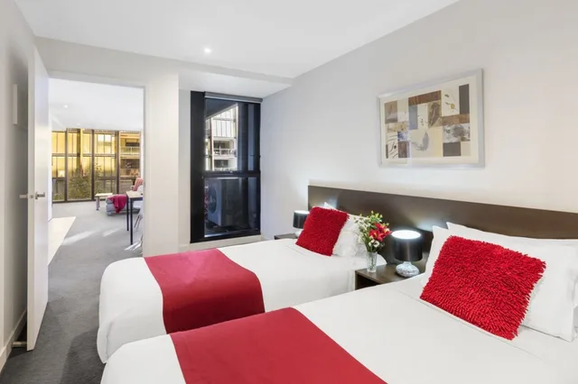 شقة اقتصادية بسرير كينج بغرفة نوم واحدة، Aura On Flinders Serviced Apartment 1/6