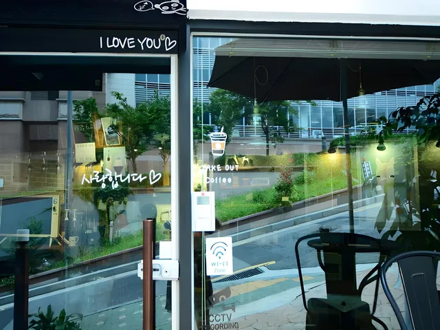 غرفة كلاسيكية بسرير مزدوج وسرير فردي، Residence Unicorn In Dongdaemun 1/1