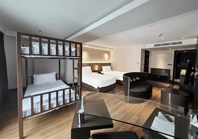 جناح عائلي بسرير بطابقين، Golden Tulip Mandison Suites 3/9